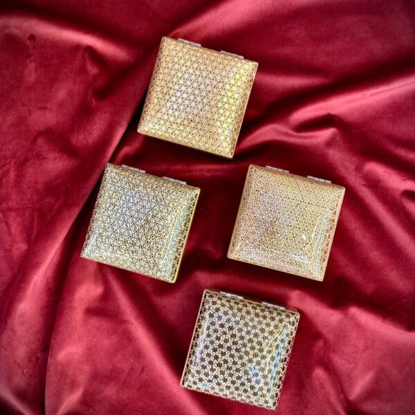 جعبه ساعت تمام خاتم