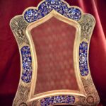آینه تاجدار قلم نقاشی